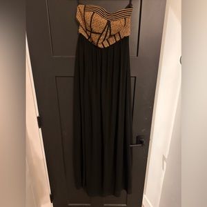 Arden B formal strapless dress. Size S